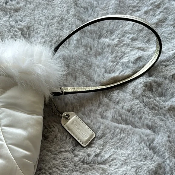 Coach White Puffy & Fluffy Wristlet - Picture 4 of 7